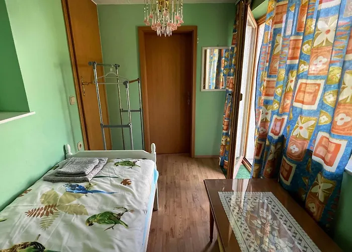 Cvetlicni Vrt Πανσιόν Radovljica