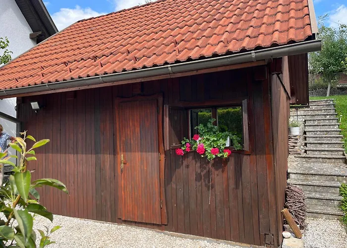 Πανσιόν Cvetlicni Vrt