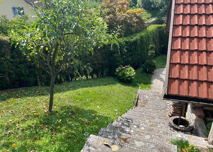 Πανσιόν Cvetlicni Vrt Radovljica